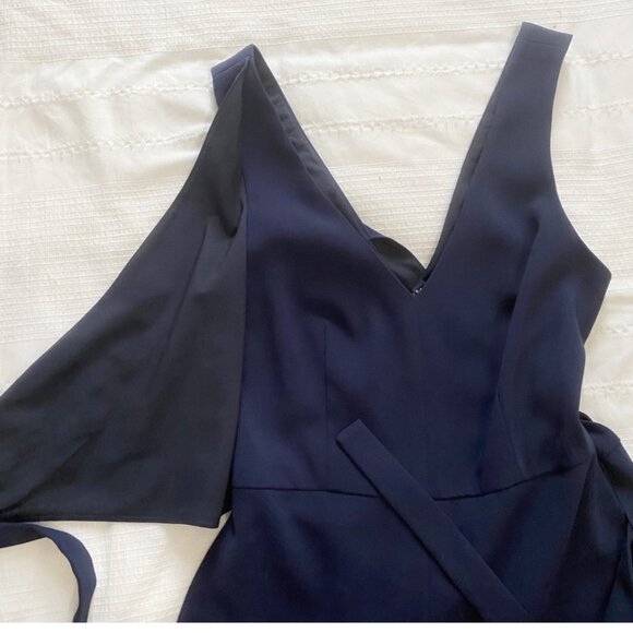 Club Monaco Navy Sleeveless Paneled Side Waist Tie Cropped Jumpsuit Size 0 - Picture 4 of 6